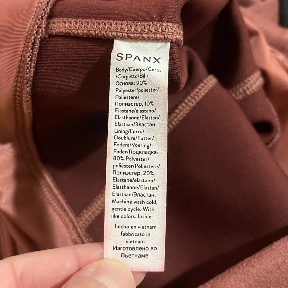 Women’s SPANX faux suede solid pink (rose) leggings Large - Picture 5 of 5